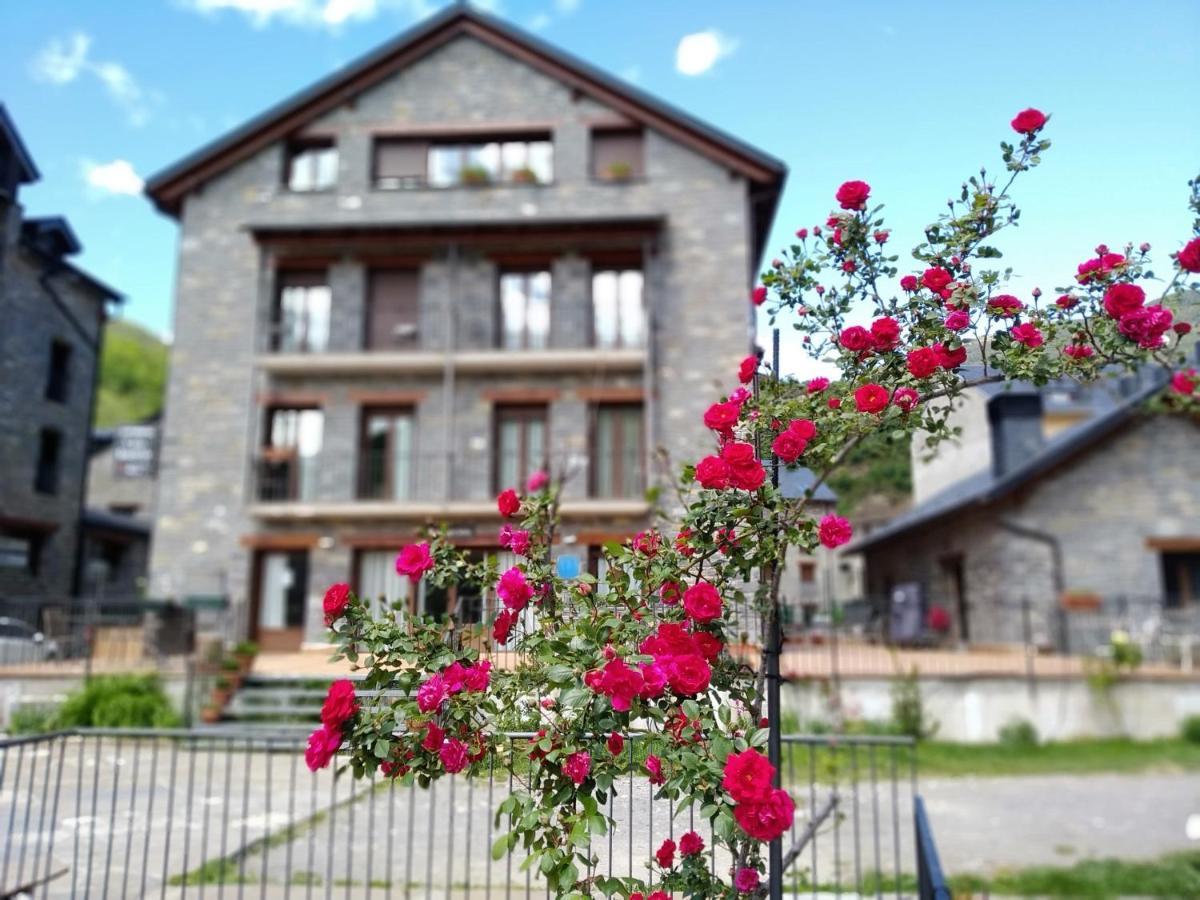 Apart. Casa Juaneta Pirineo-Ordesa Broto Exterior foto
